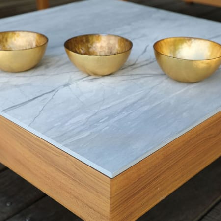 Table basse de jardin carrée aluminium plateau céramique - Welcome - L.70 x l.70 cm - Zoom plateau Table basse de jardin carrée aluminium plateau céramique - Welcome - L.70 x l.70 cm - Zoom plateau