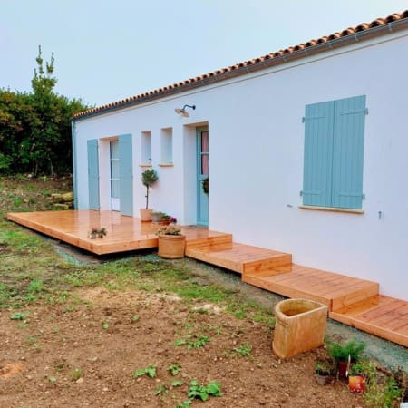 Kit terrasse complet - DOUGLAS - AB LISSE - Ep.27 mm x l.145 mm - L.3 m - À partir de 10 m² situation Kit terrasse complet - DOUGLAS - AB LISSE - Ep.27 mm x l.145 mm - L.3 m - À partir de 10 m² situation
