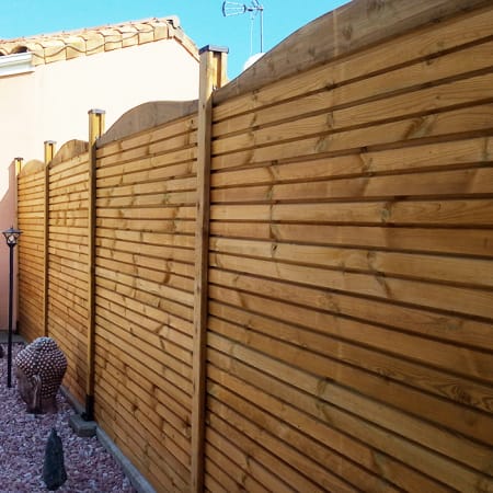 Lame de palissade bois - Faux Claire-Voie - &Agrave; monter - Ep.33 mm / l.145 mm / L.1,92 m en situation