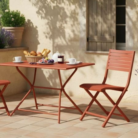 Chaise de jardin pliante aluminium - Lucca terra en situation