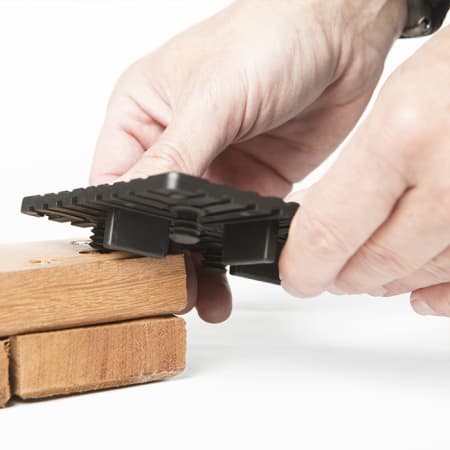 Kit de fixation invisible pour dalles terrasse Növlek Square Clip Kit de fixation invisible pour dalles terrasse Növlek Square Clip