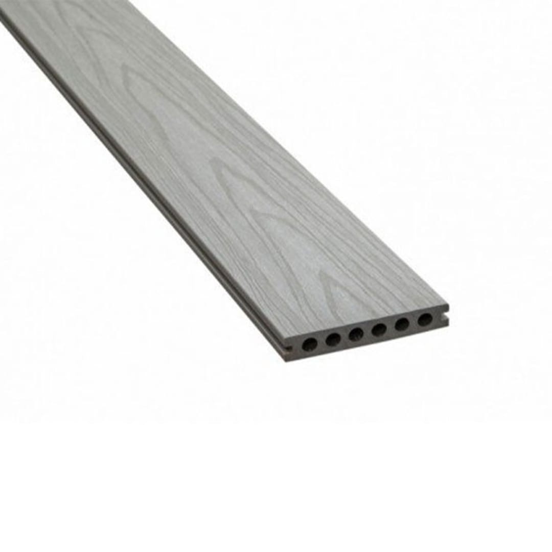 lame de terrasse en bois composite gris clair supradeck 100 recycle et recyclable