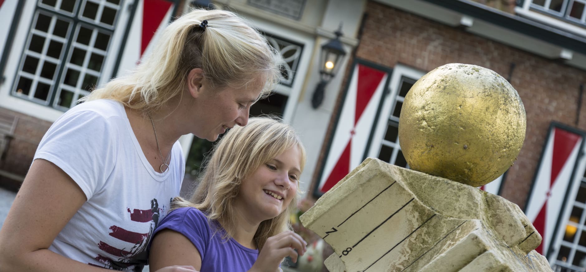 Zonnewijzer landgoed De Slotplaats