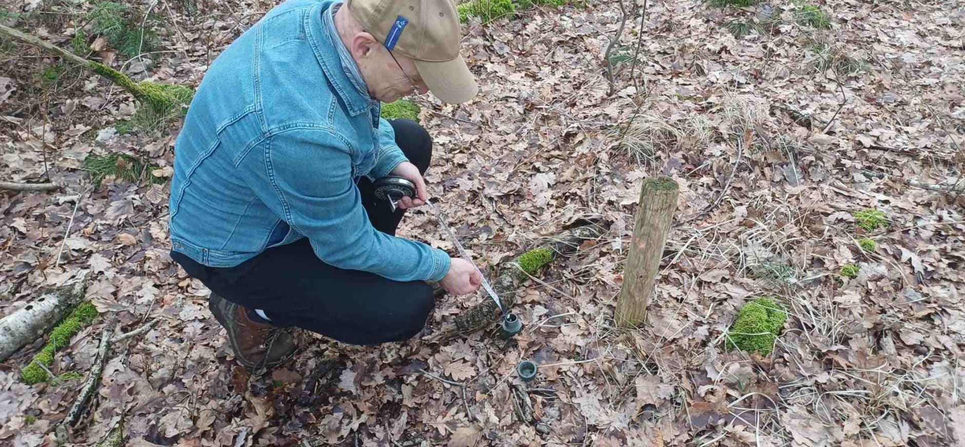 Vrijwillige waterpeiler Natuurmonumenten