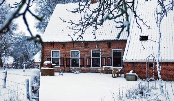 Gasterij Natuurlijk Smeerling in de sneeuw