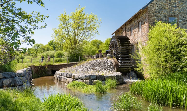 Volmolen_zijkant