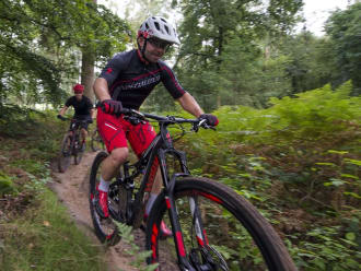 Nieuwe route door Hoeve Delle koppelt MTB-routes Veluwe