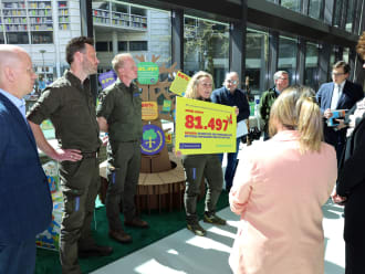 Overhandiging beterschapswensen natuur