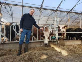 Boer Jeroen van der Kooij van Hoeve Rust-hoff in Maasland