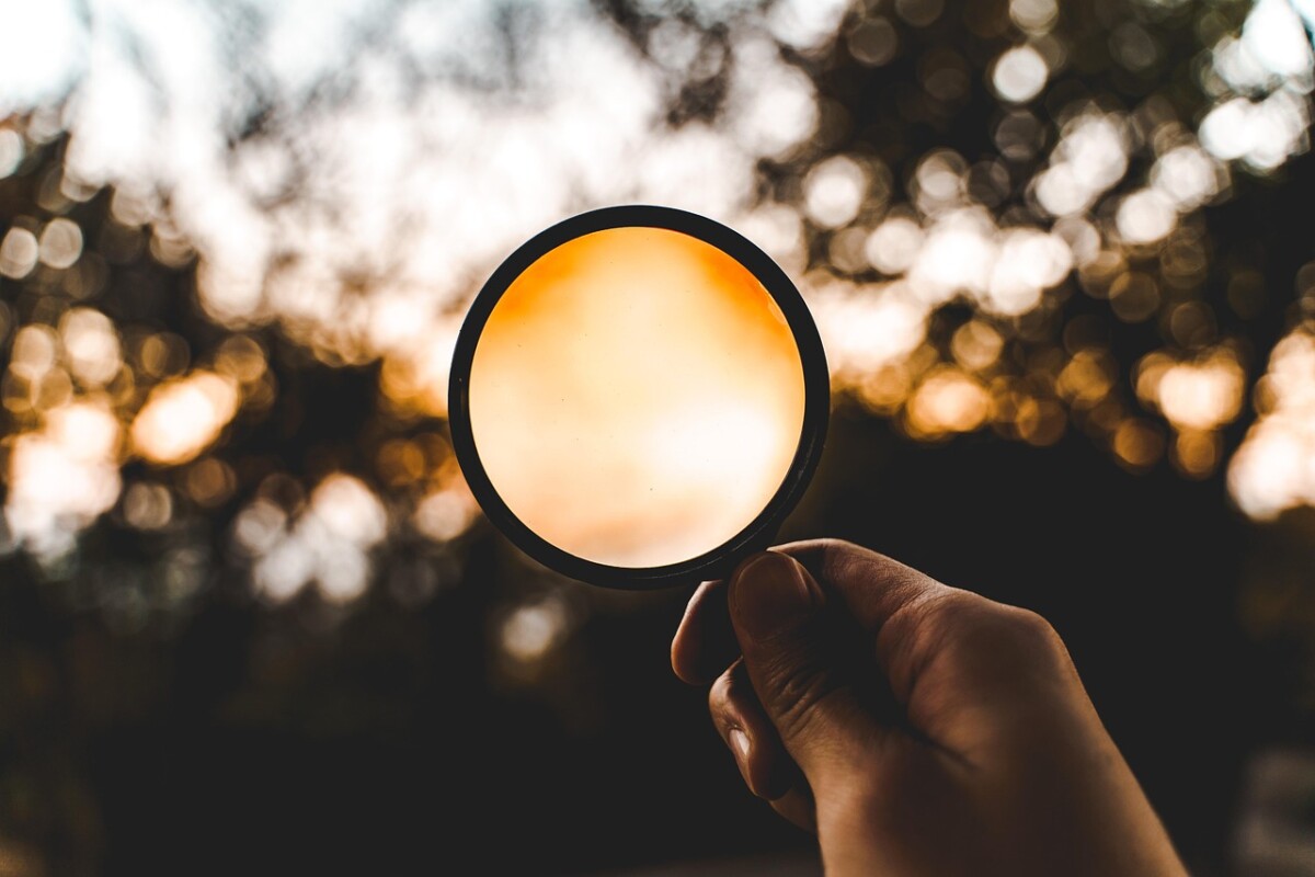 Magnifying glass outlook