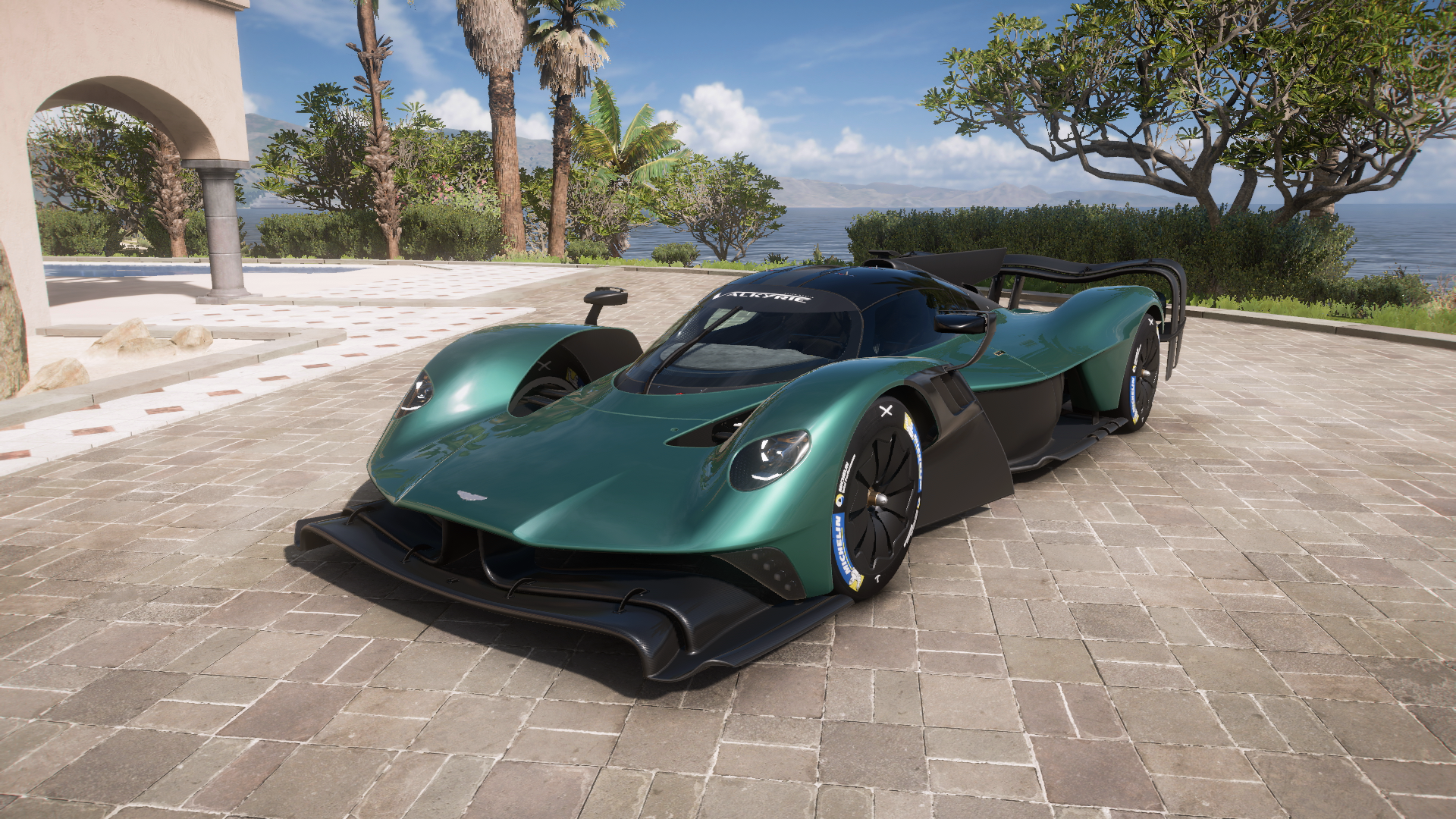 2022 Aston Martin Valkyrie Amr Pro – view 1