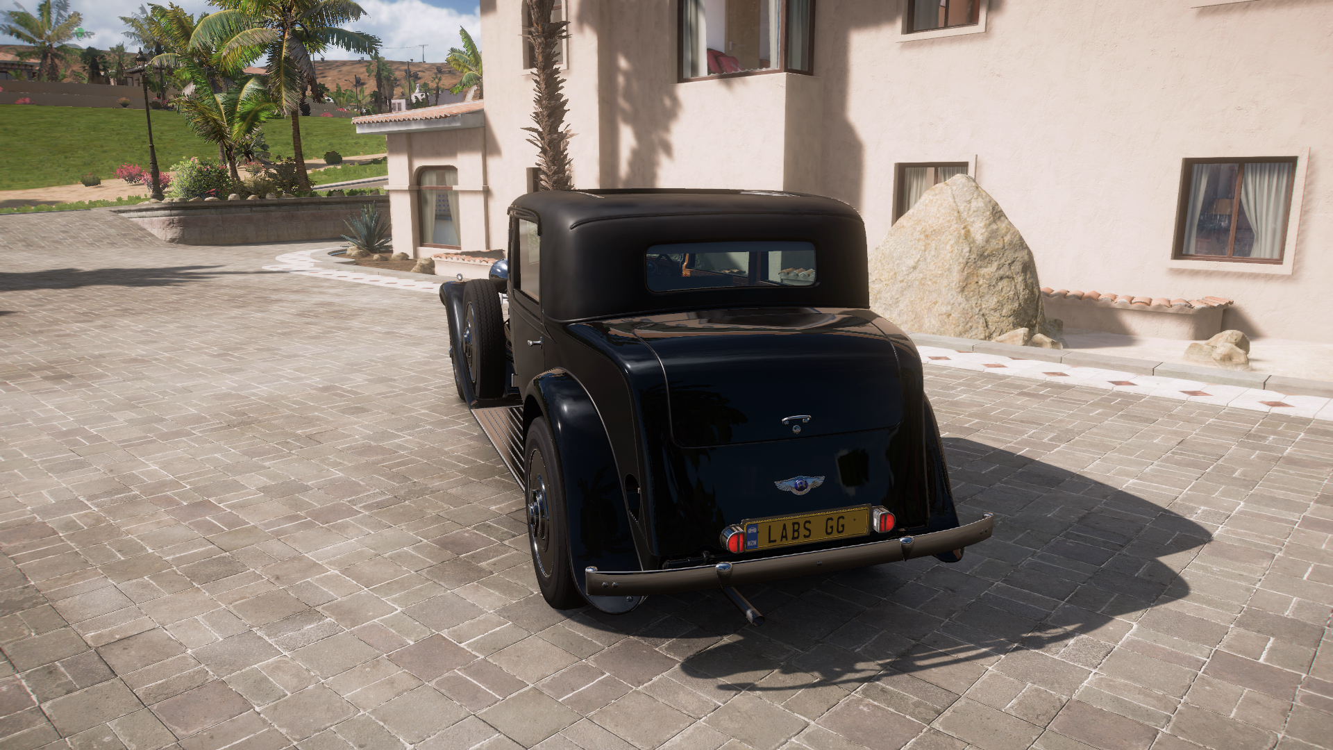 1930 Bentley 8 Litre – view 3