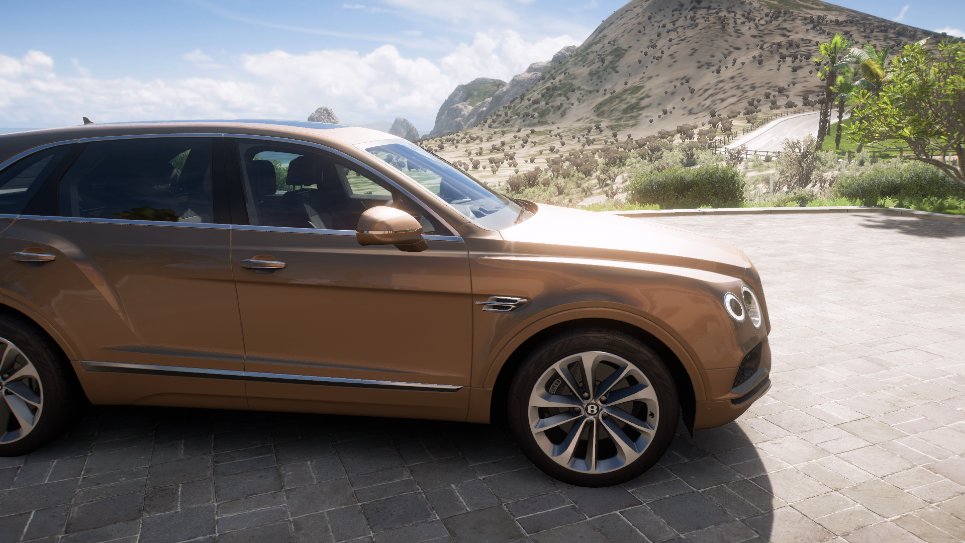 2016 Bentley Bentayga – view 5