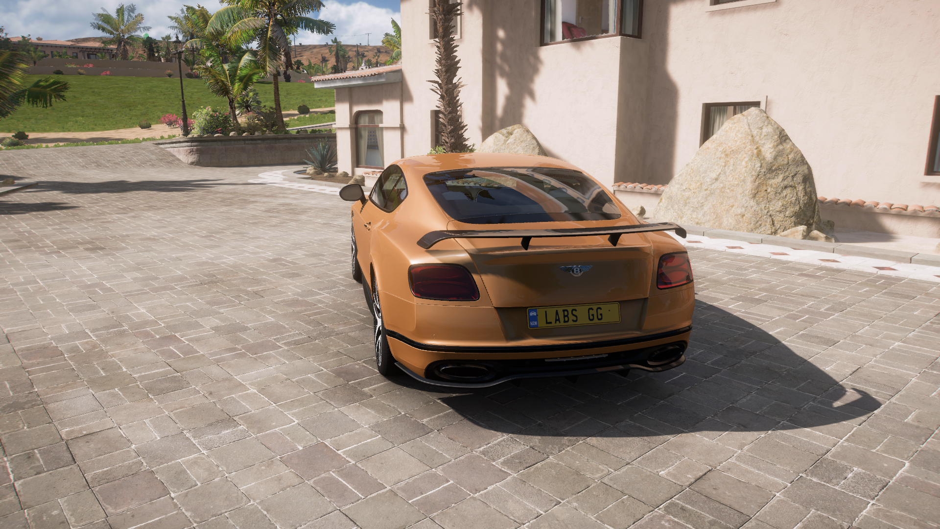 2017 Bentley Continental Supersports – view 3