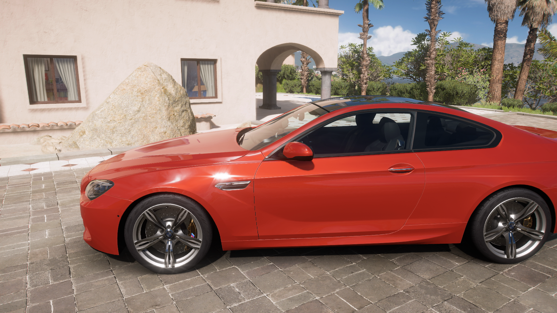 2013 Bmw M6 Coupe – view 2