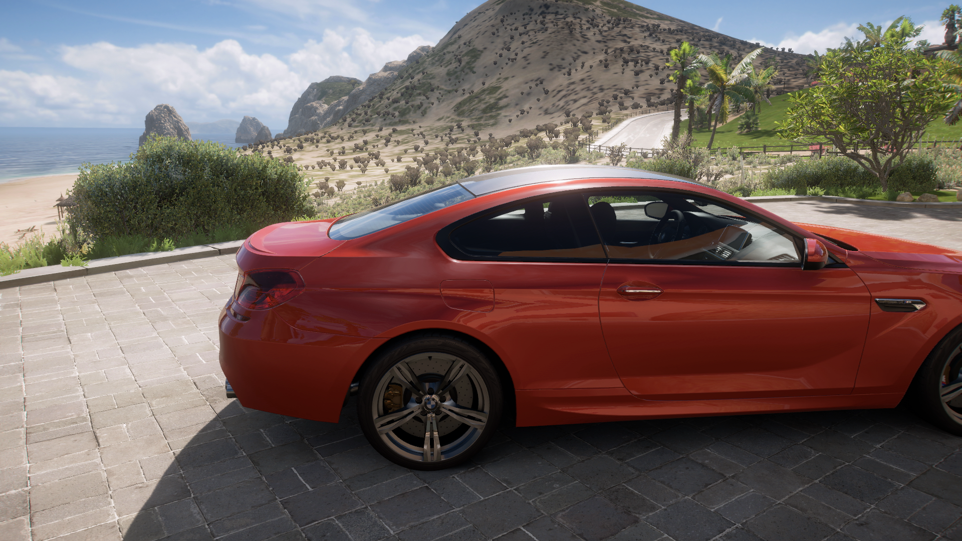 2013 Bmw M6 Coupe – view 4