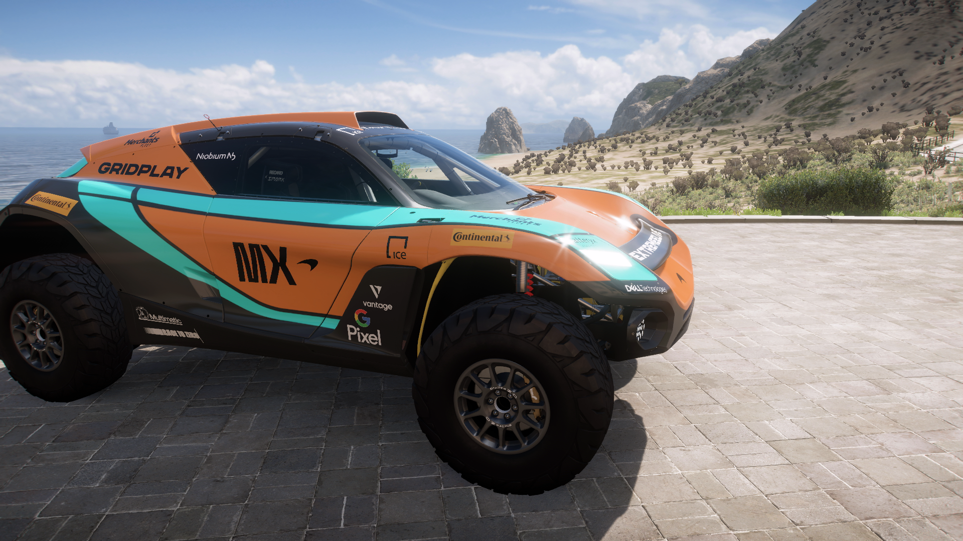 2022 Extreme E #58 Mclaren Racing – view 5