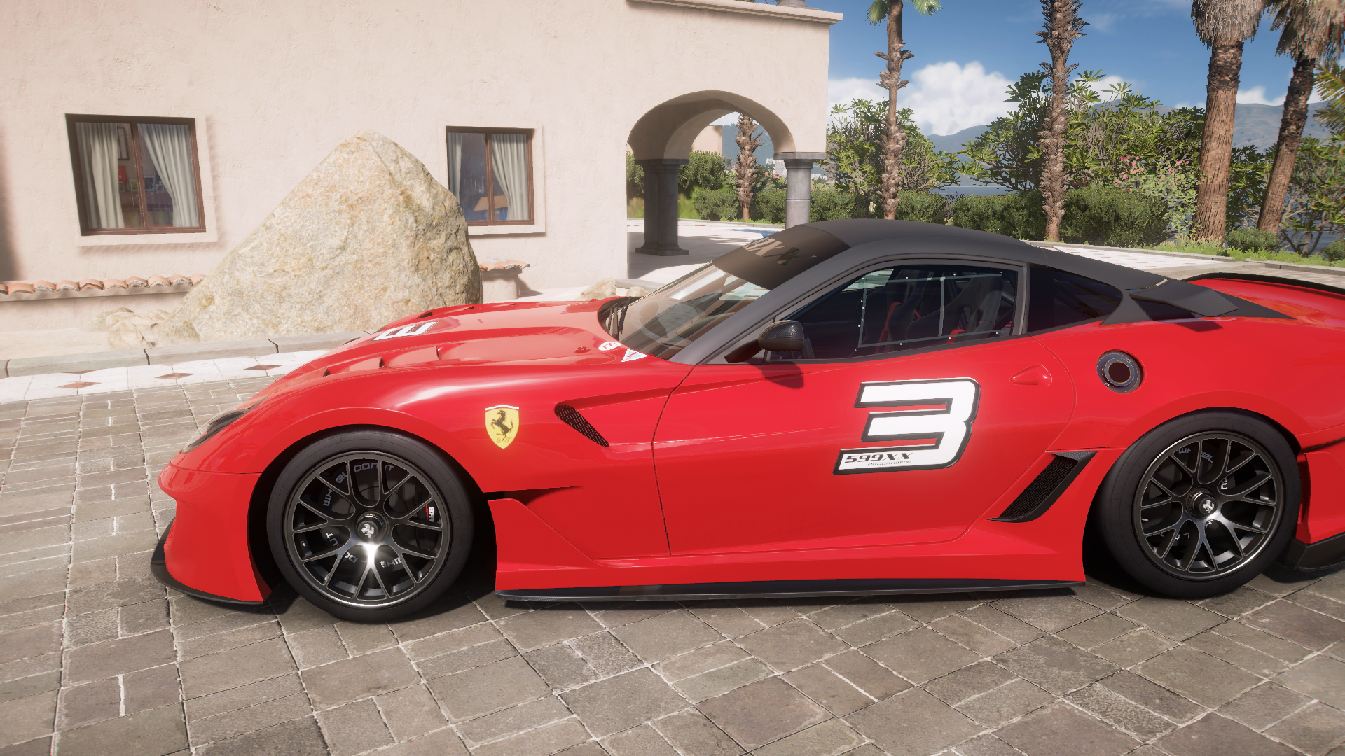2010 Ferrari 599xx – view 2