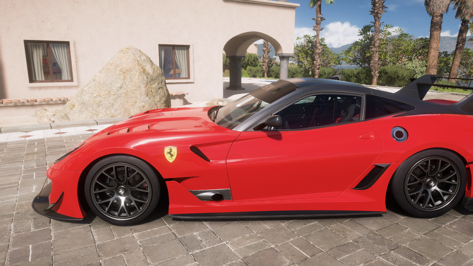 2012 Ferrari 599xx Evolution – view 2