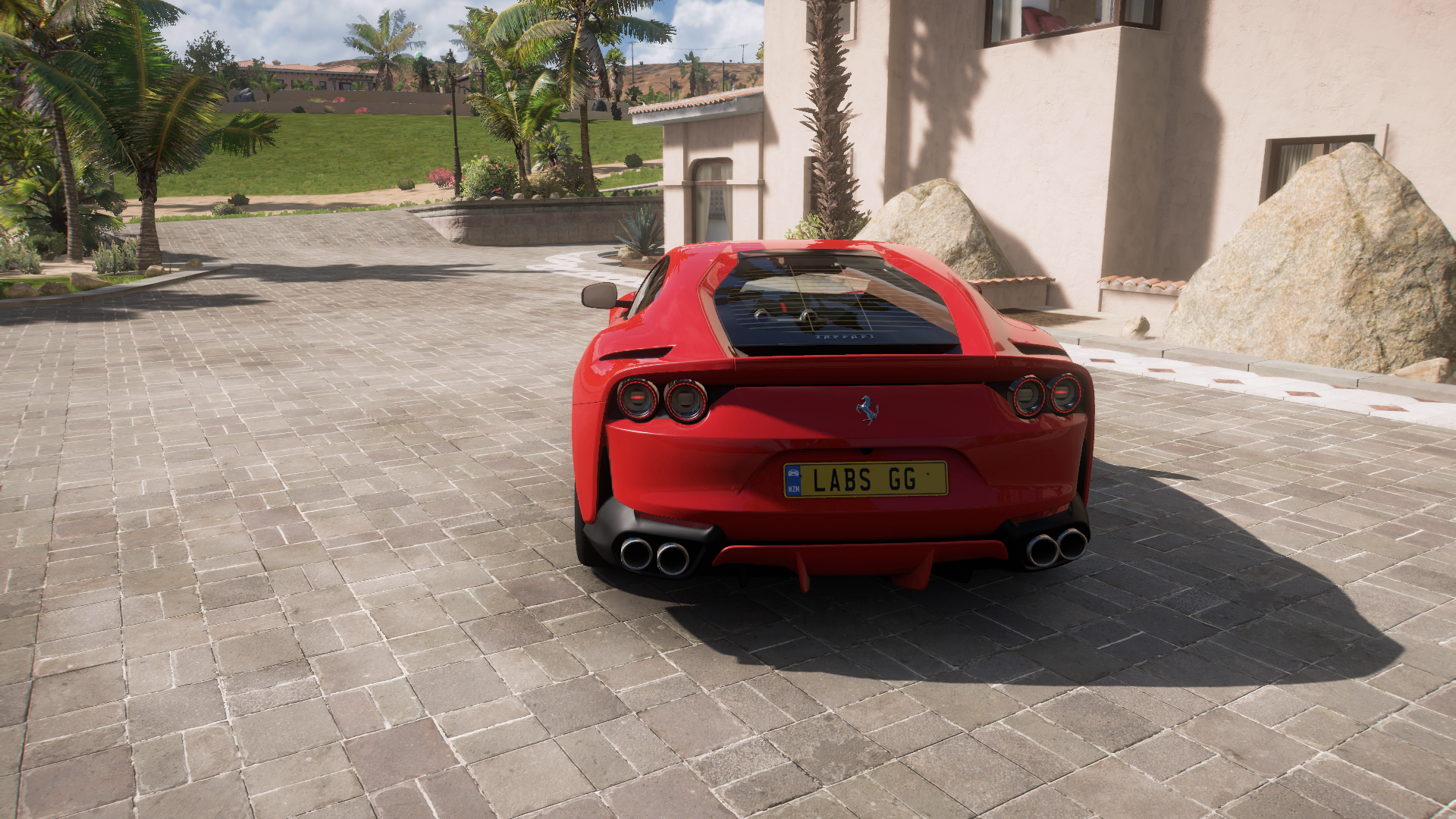 2017 Ferrari 812 Superfast – view 3