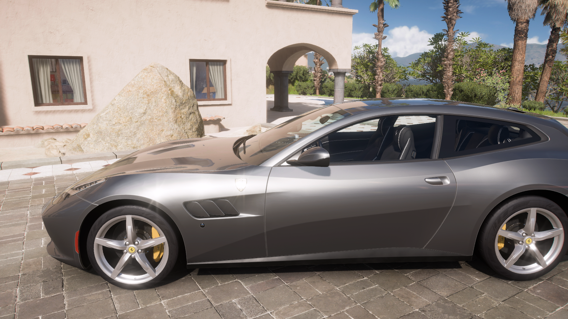 2017 Ferrari Gtc4lusso – view 2