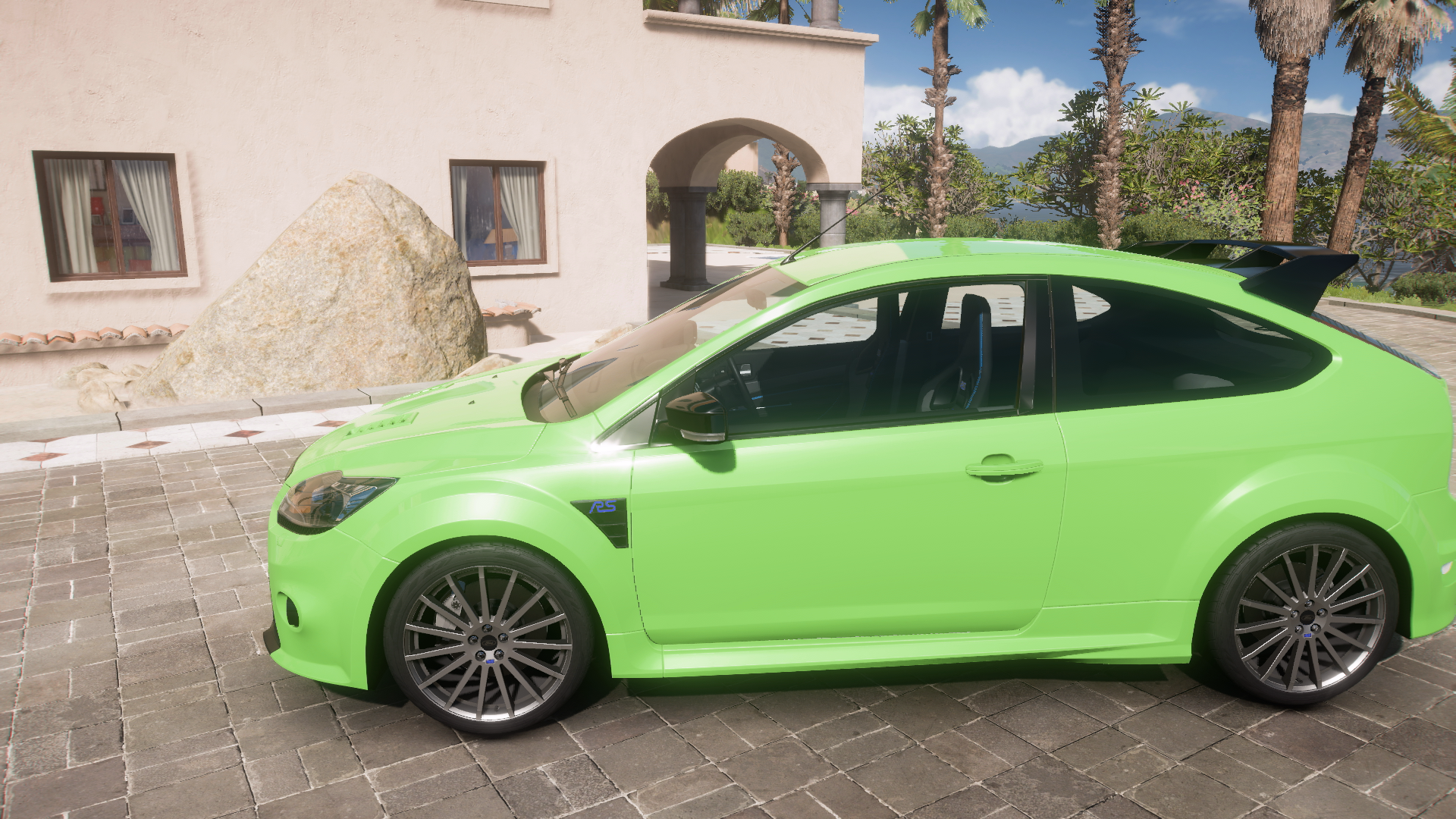 2009 Ford Focus Rs – view 2