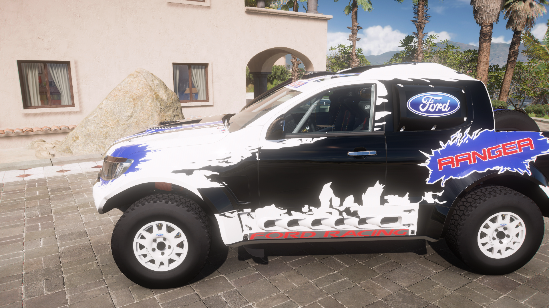 2014 Ford Ranger T6 Rally Raid – view 2