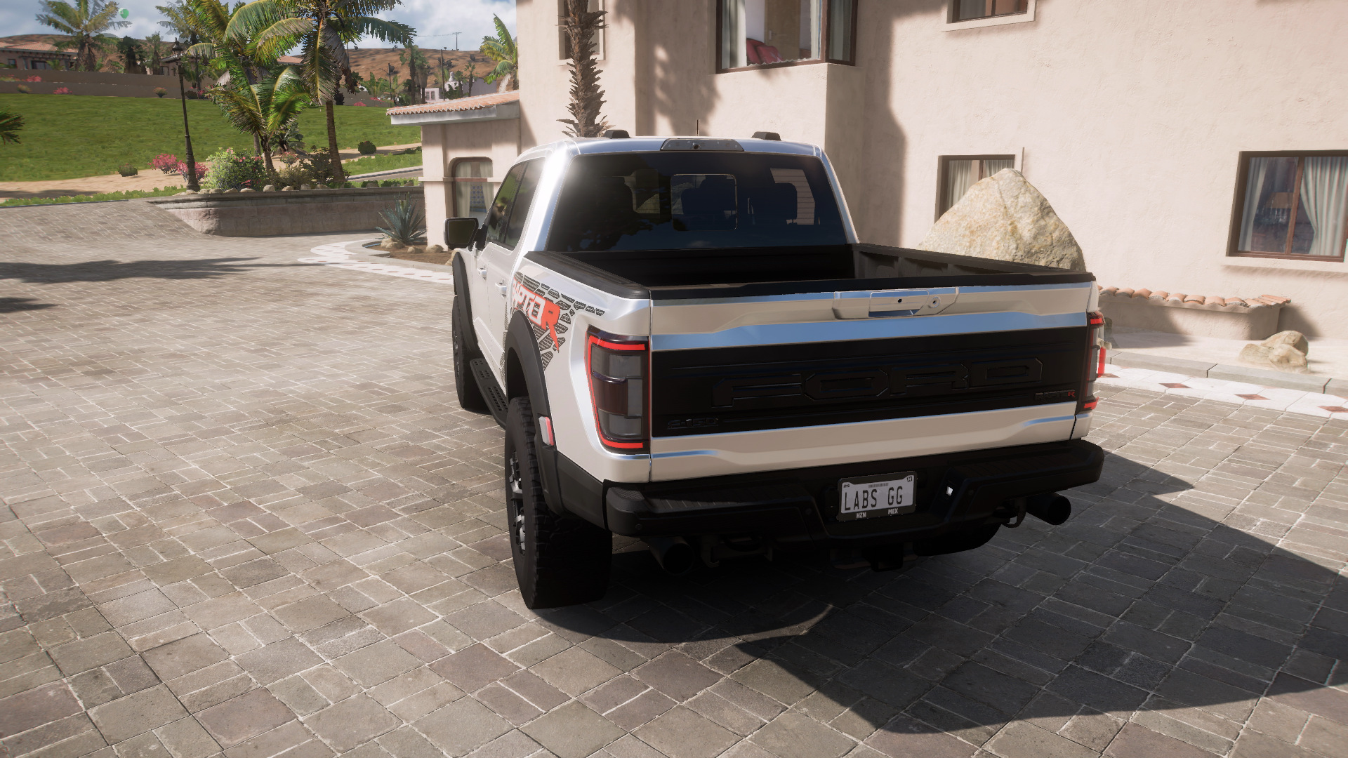 2023 Ford F-150 Raptor R – view 3