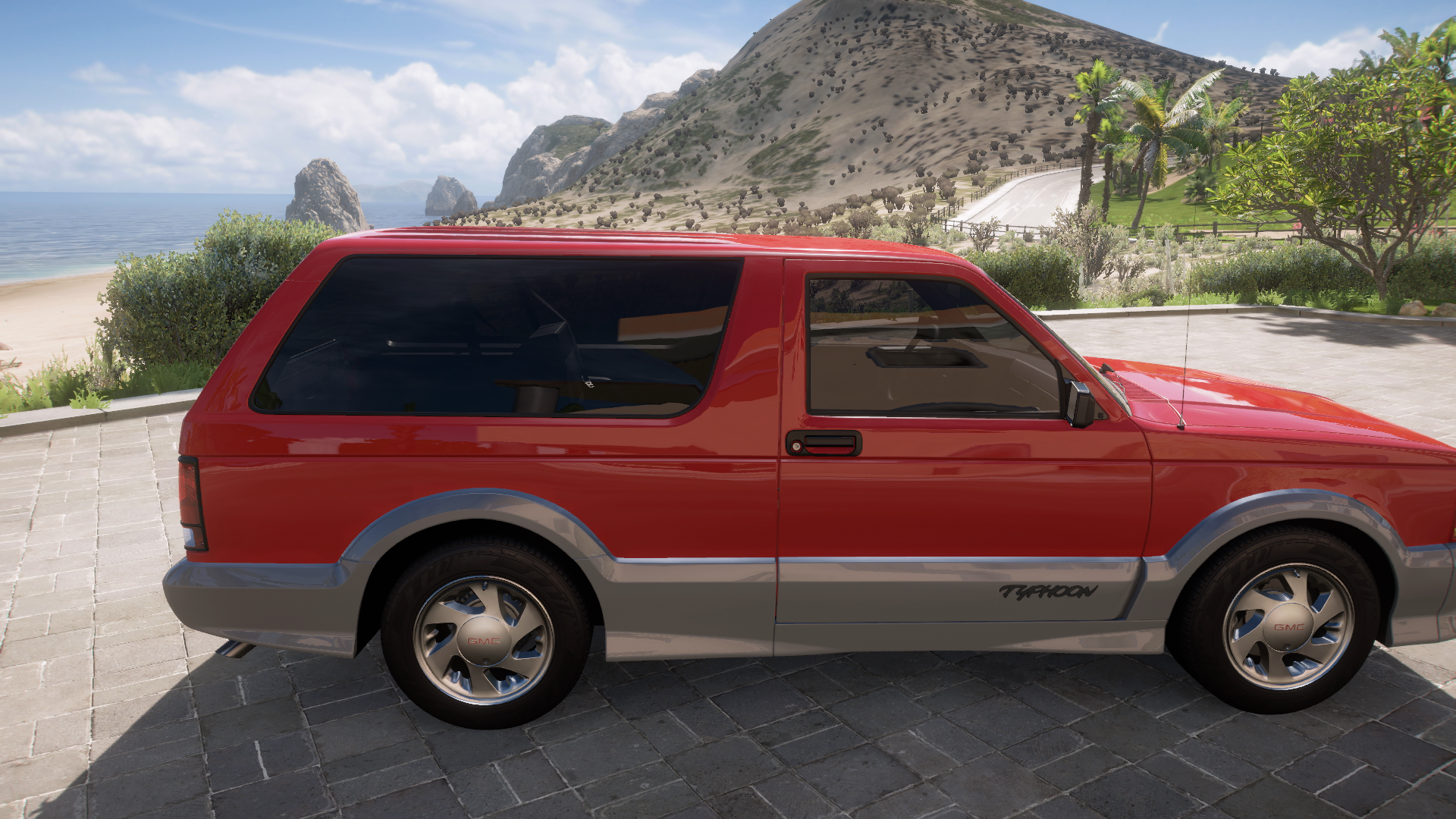 1992 Gmc Typhoon – view 4