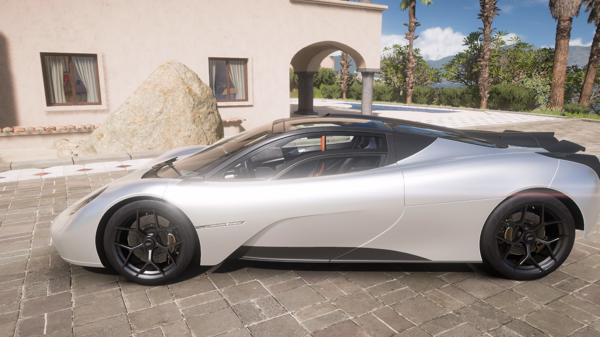 2022 Gordon Murray Automotive T.50 – view 2