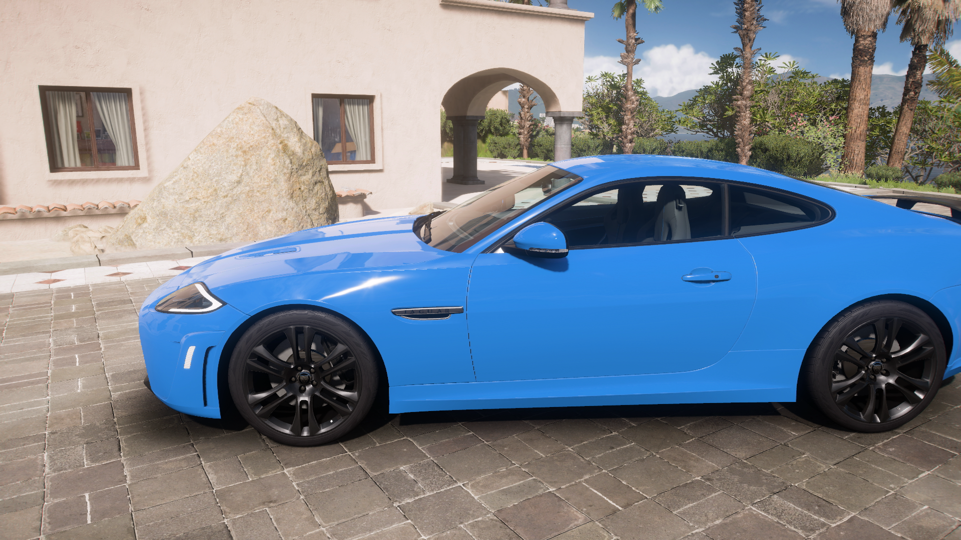 2012 Jaguar Xkr-S – view 2