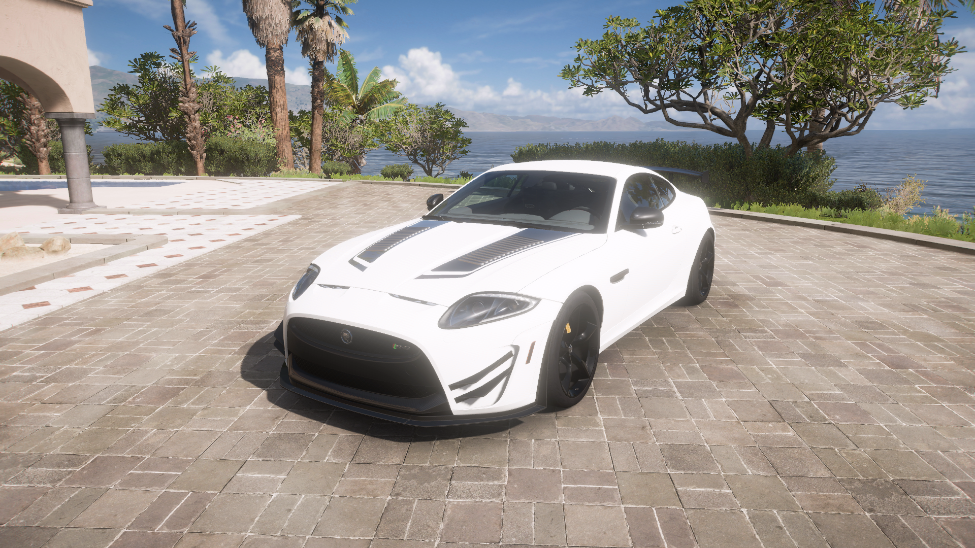 2015 Jaguar Xkr-S Gt – view 1