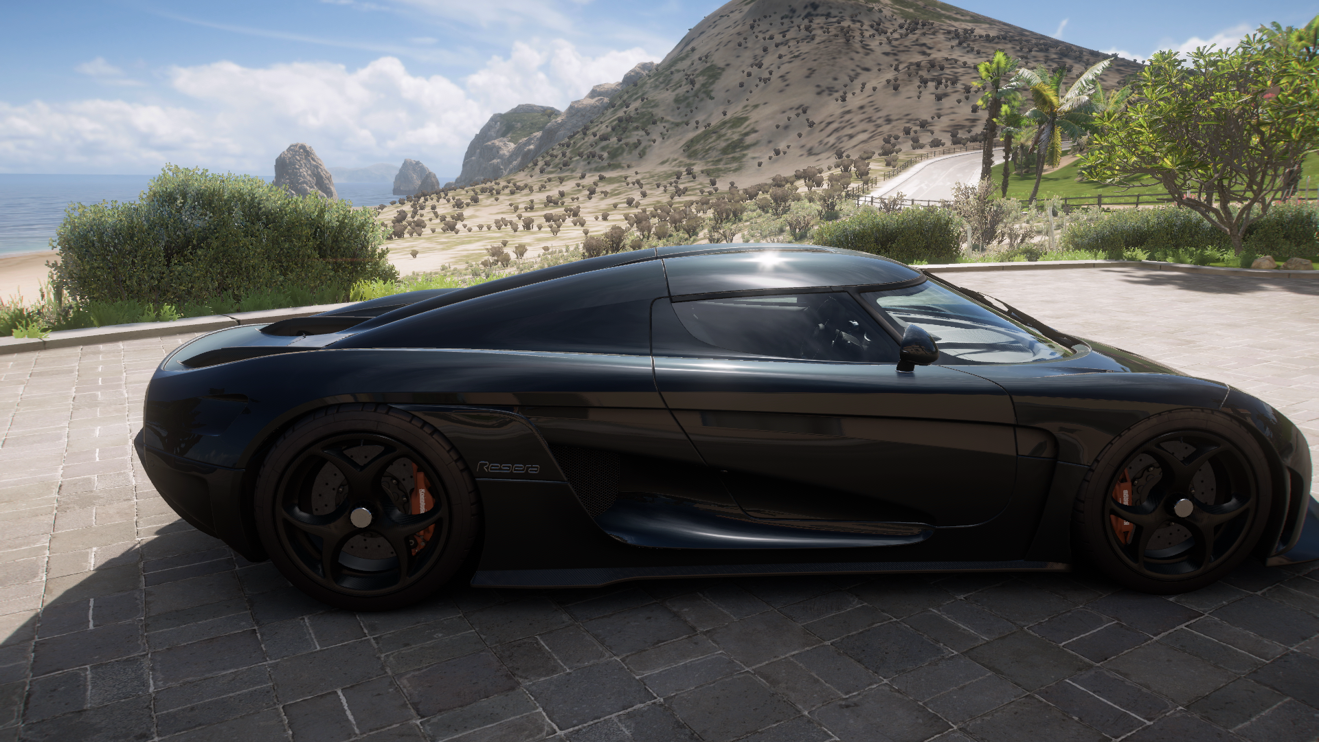 2016 Koenigsegg Regera – view 4