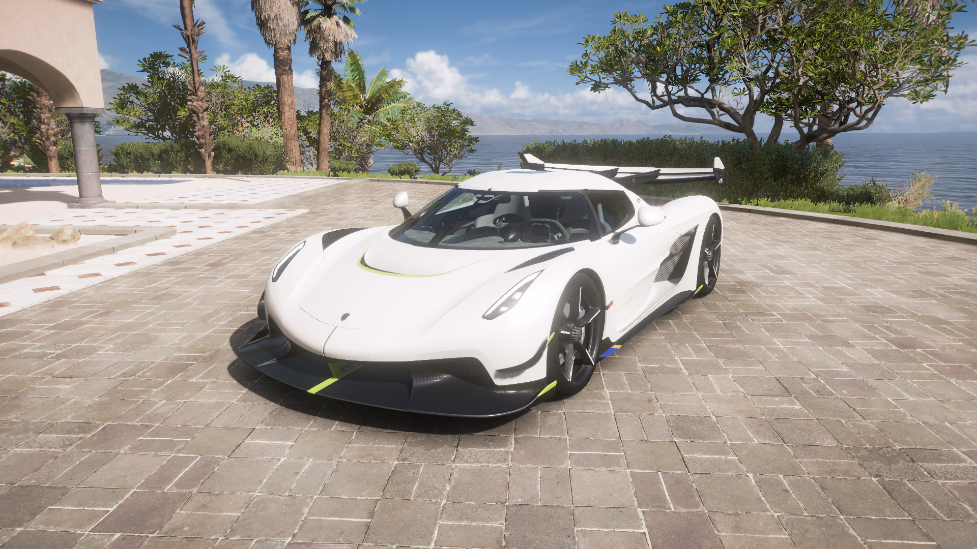 2020 Koenigsegg Jesko – view 1