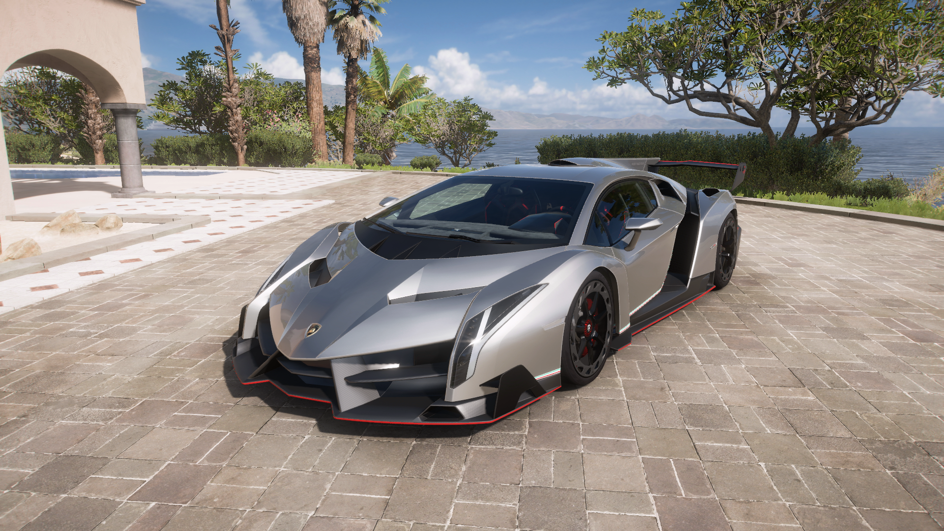 2013 Lamborghini Veneno – view 1
