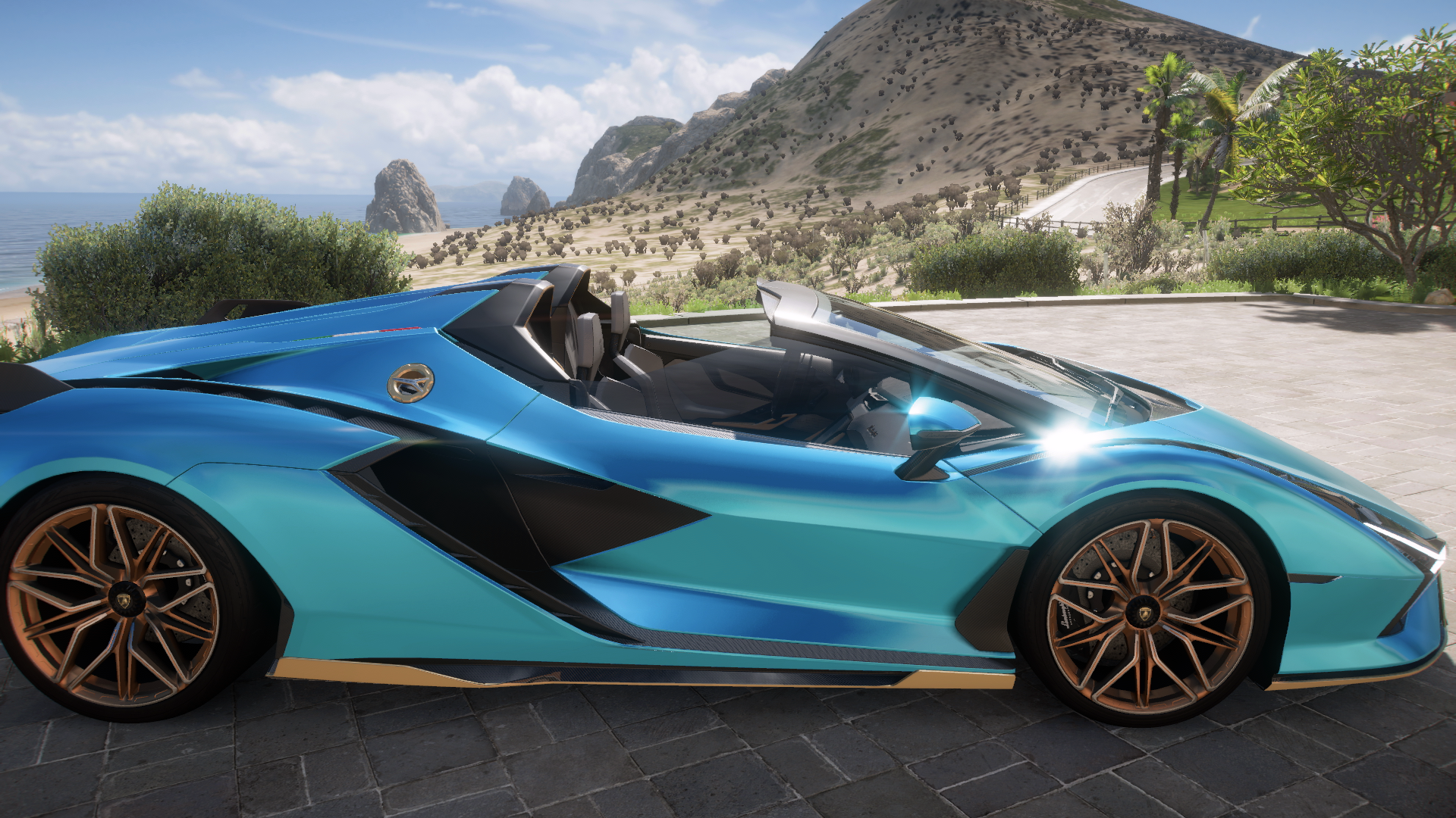 2020 Lamborghini SiáN Roadster – view 4