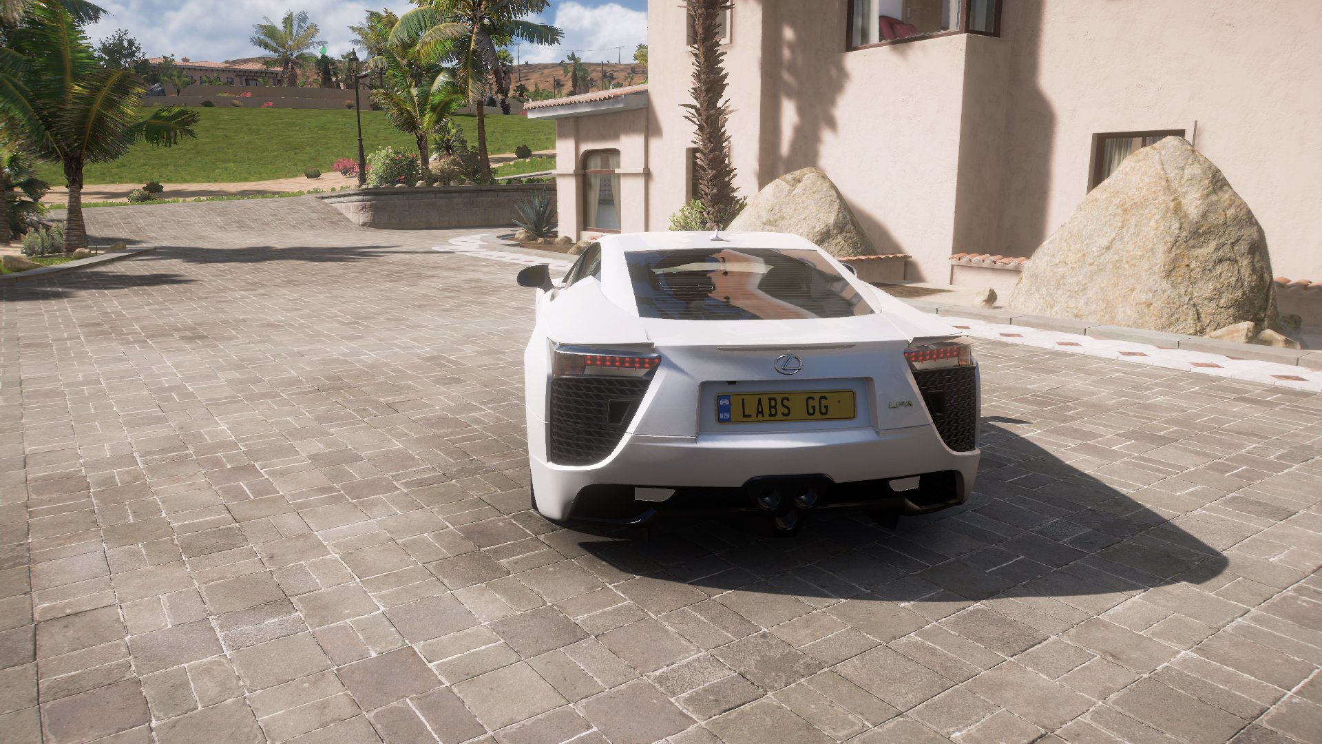 2010 Lexus Lfa – view 3