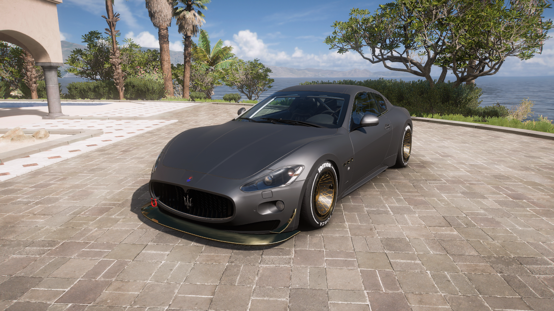 2010 Maserati Gran Turismo S Forza Edition – view 1