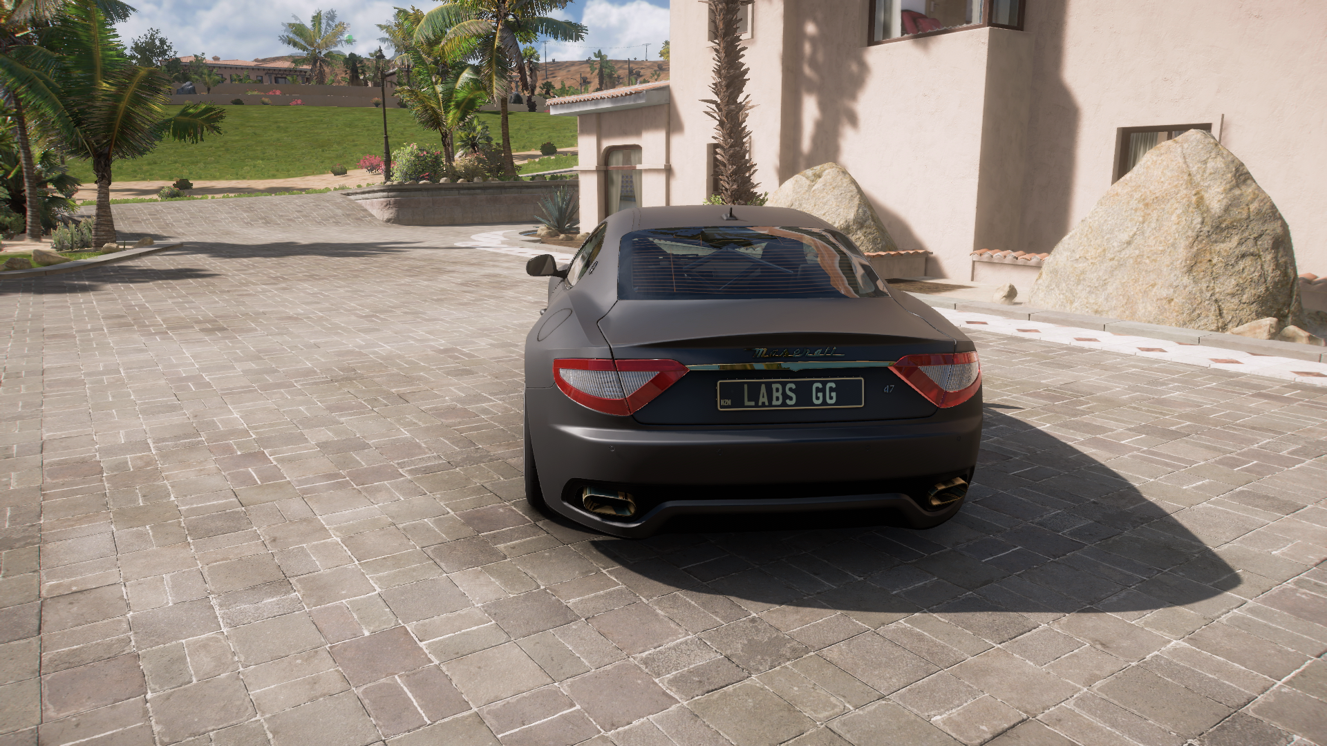 2010 Maserati Gran Turismo S Forza Edition – view 3