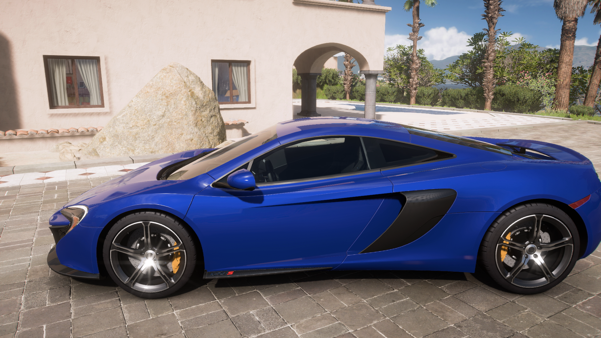 2015 Mclaren 650s Coupé – view 2