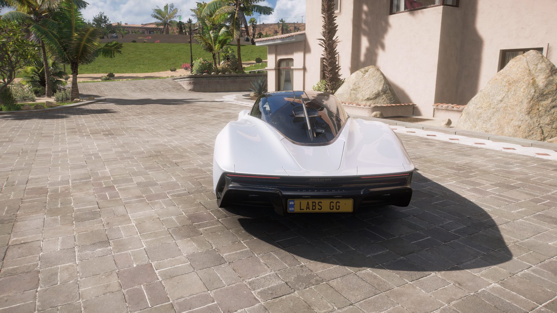 2019 Mclaren Speedtail – view 3