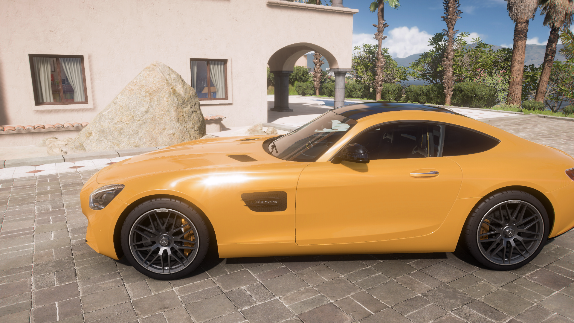 2015 Mercedes-Amg Gt S – view 2