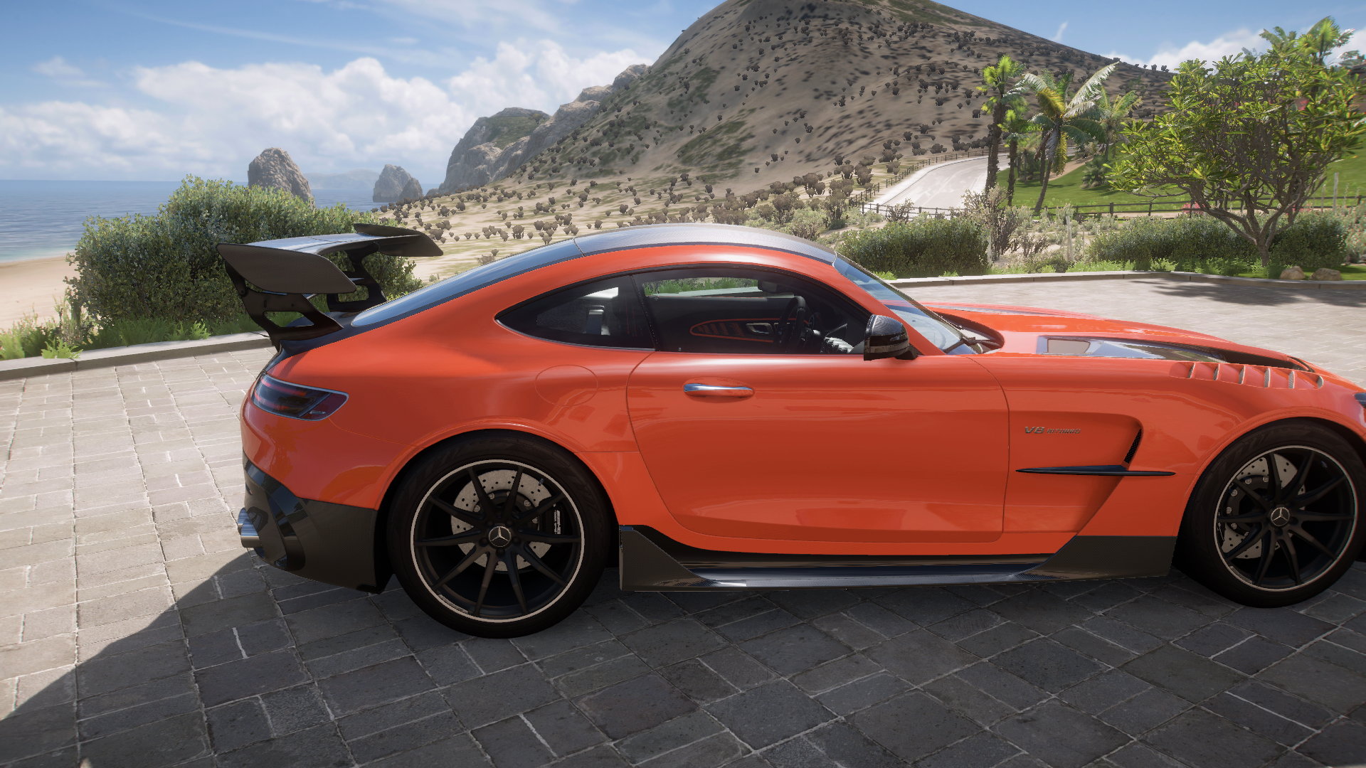 2021 Mercedes-Amg Gt Black Series – view 4