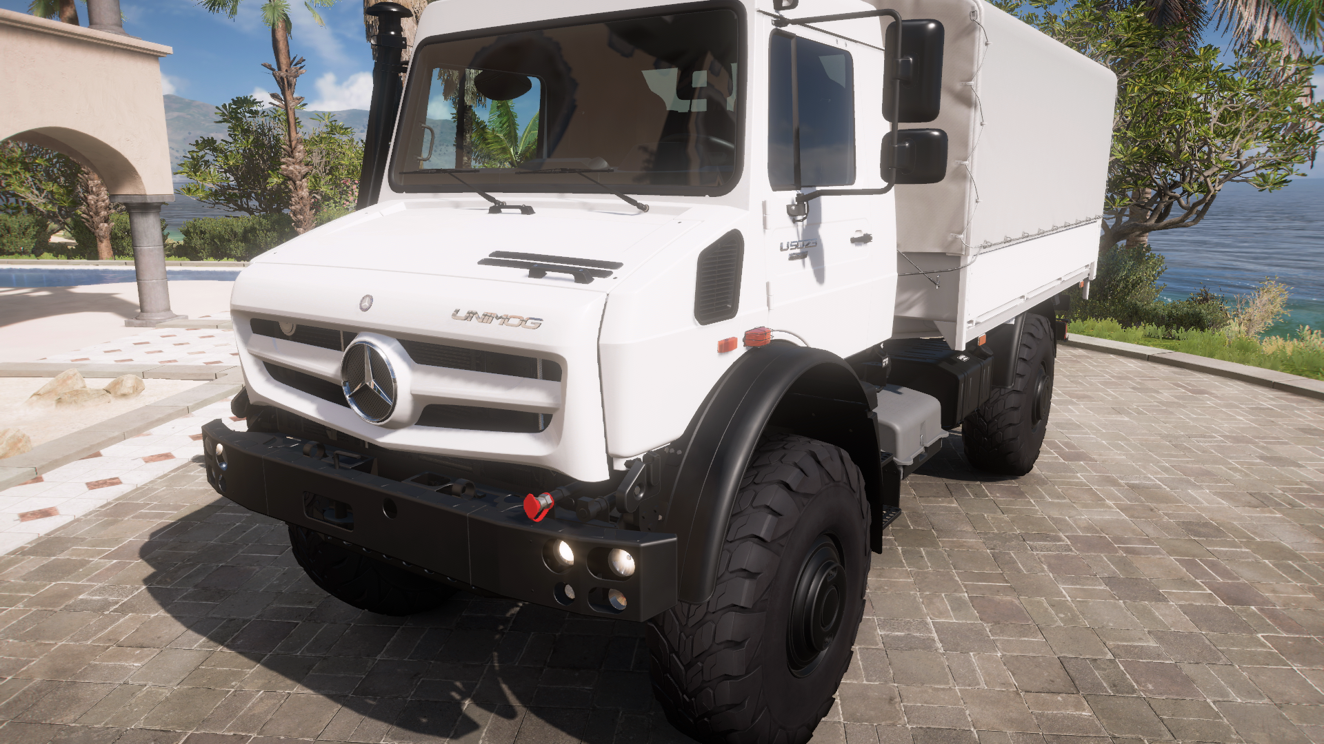 2014 Mercedes-Benz Unimog U5023 – view 1