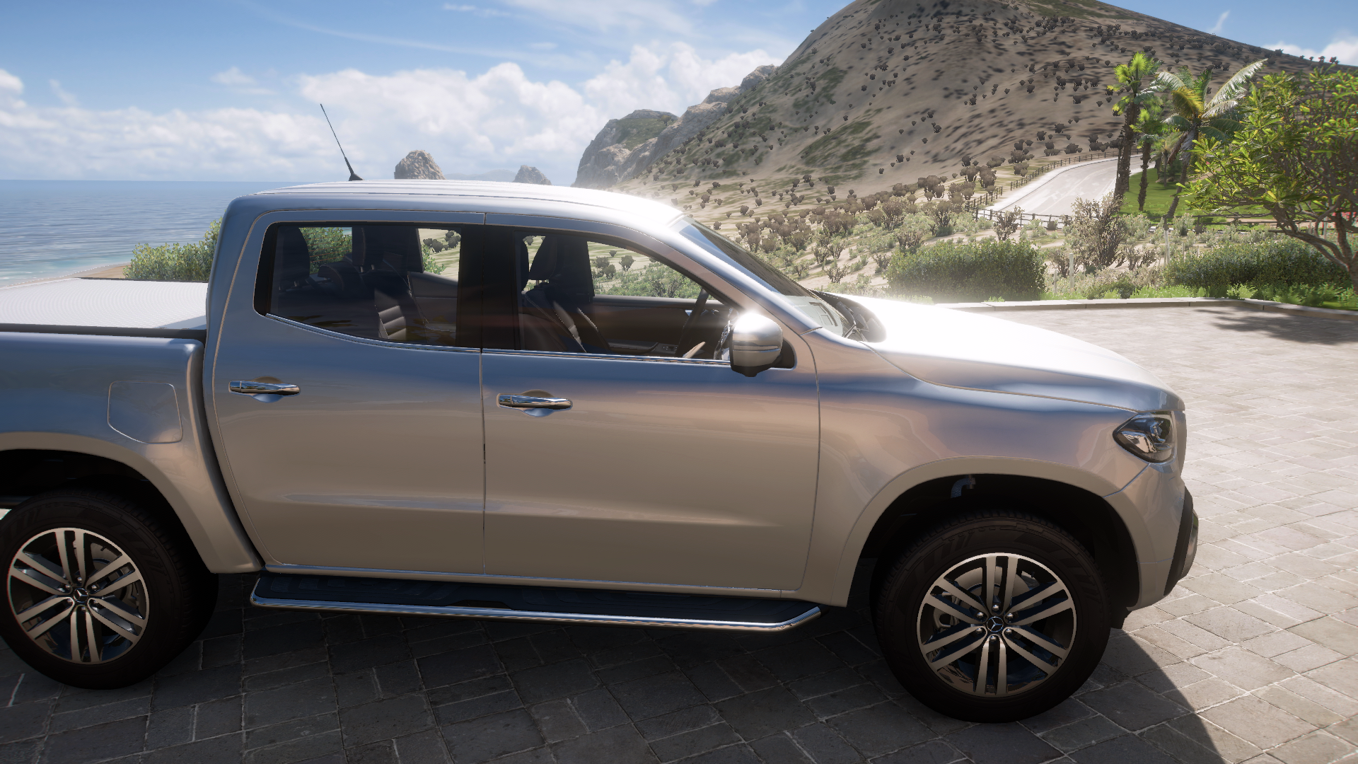 2018 Mercedes-Benz X-Class – view 5