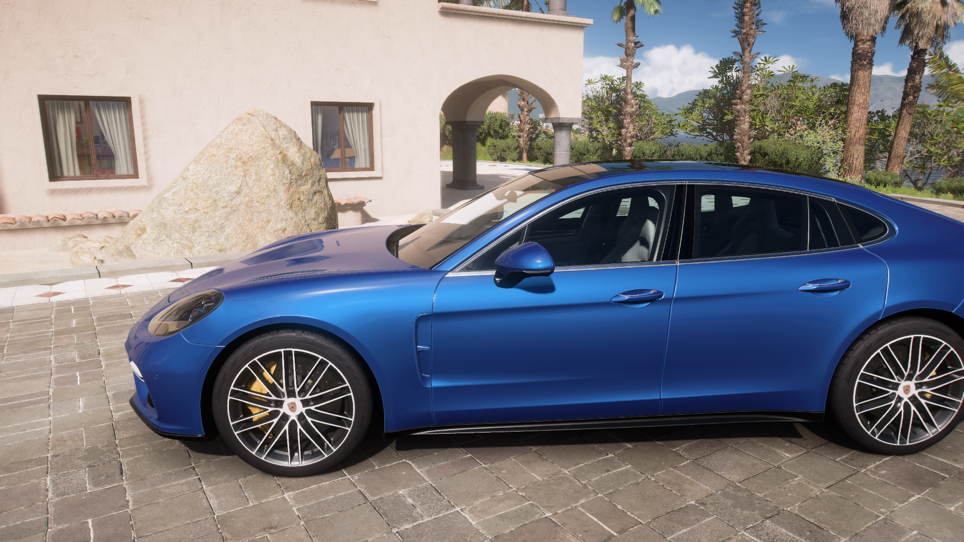 2017 Porsche Panamera Turbo – view 2