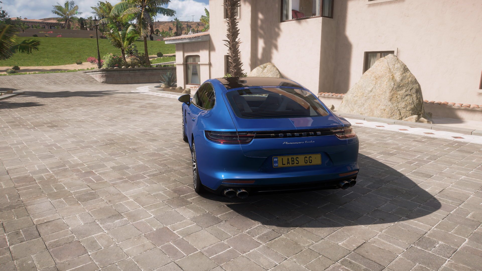 2017 Porsche Panamera Turbo – view 3