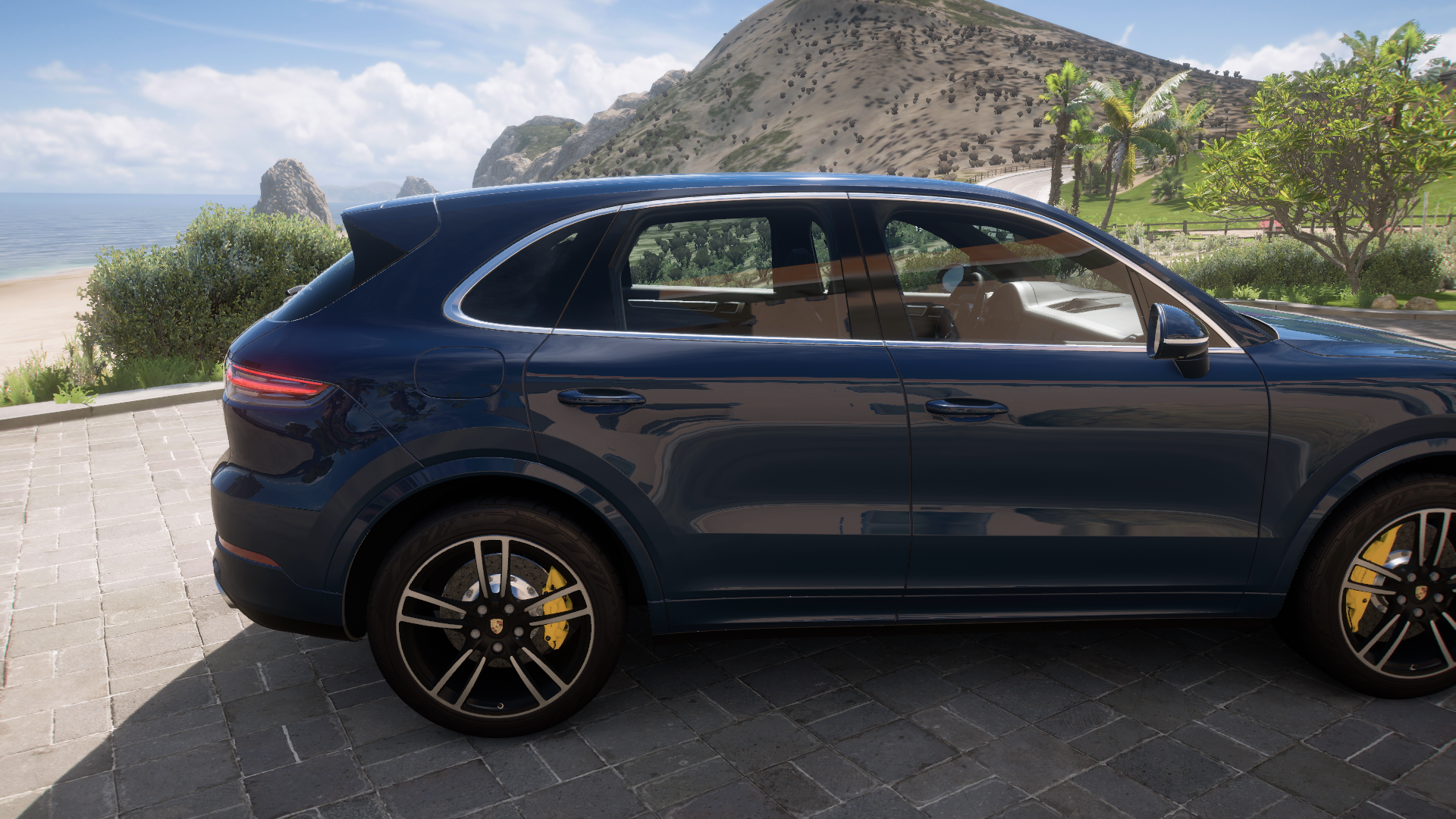 2018 Porsche Cayenne Turbo – view 4