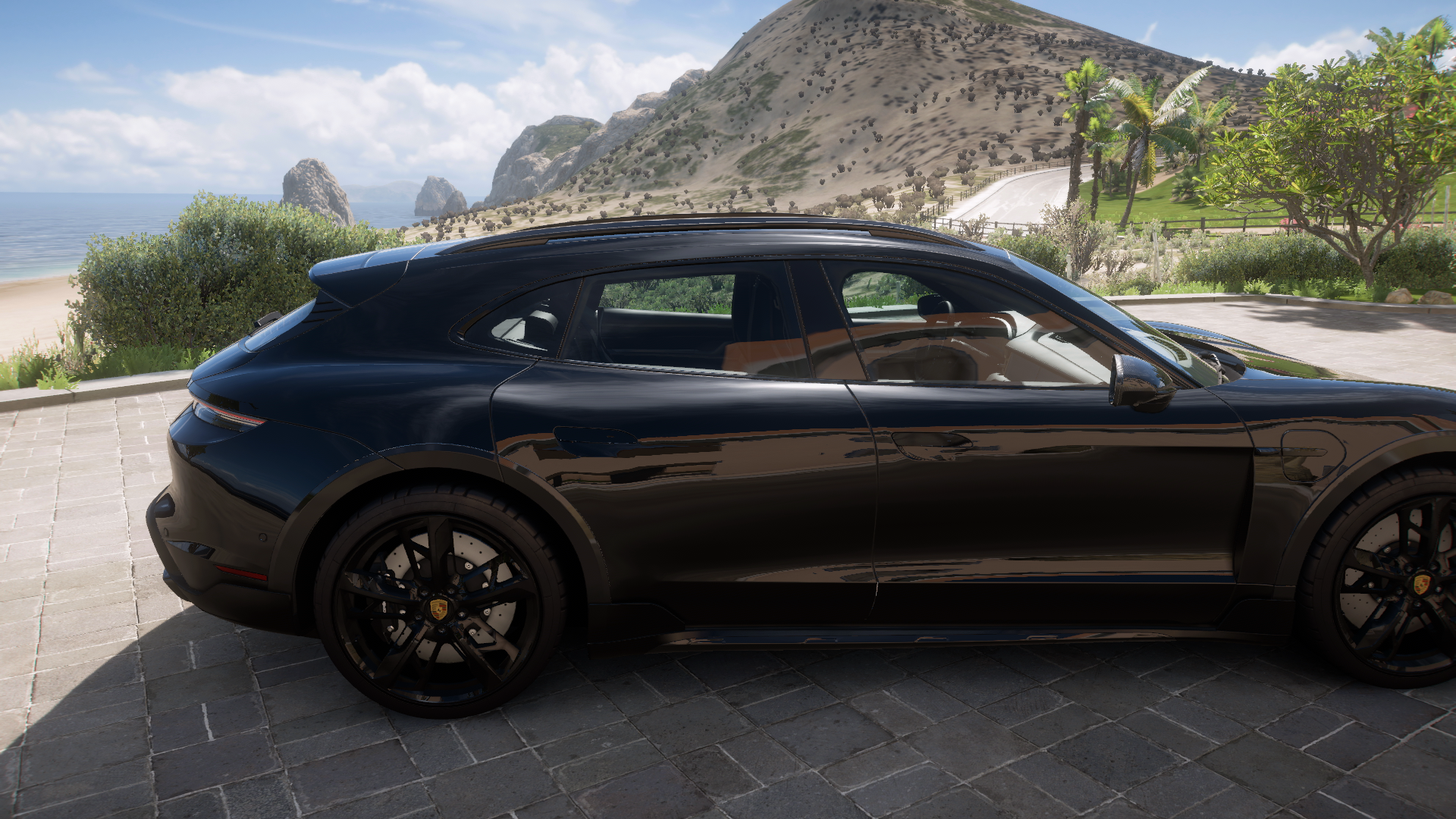 2023 Porsche Taycan Cross Turismo Turbo S – view 4