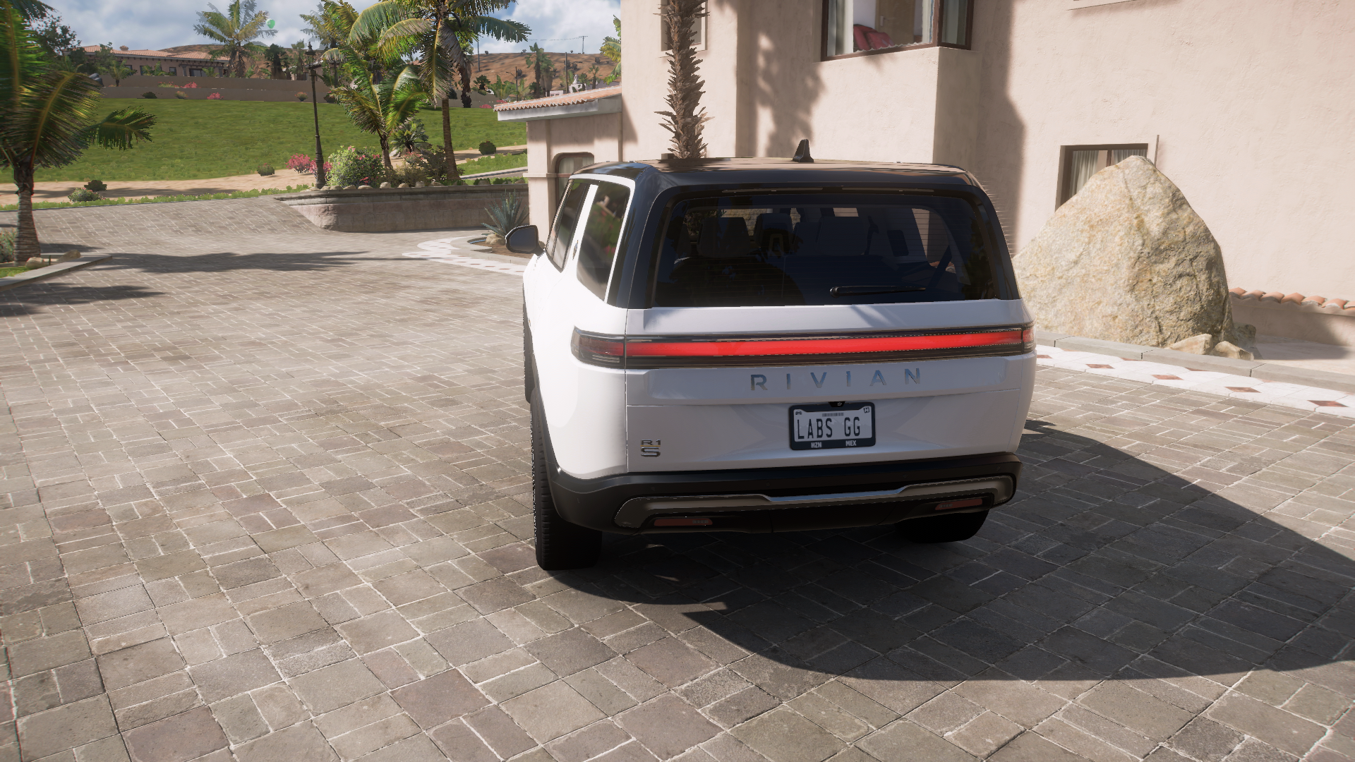 2022 Rivian R1s – view 3